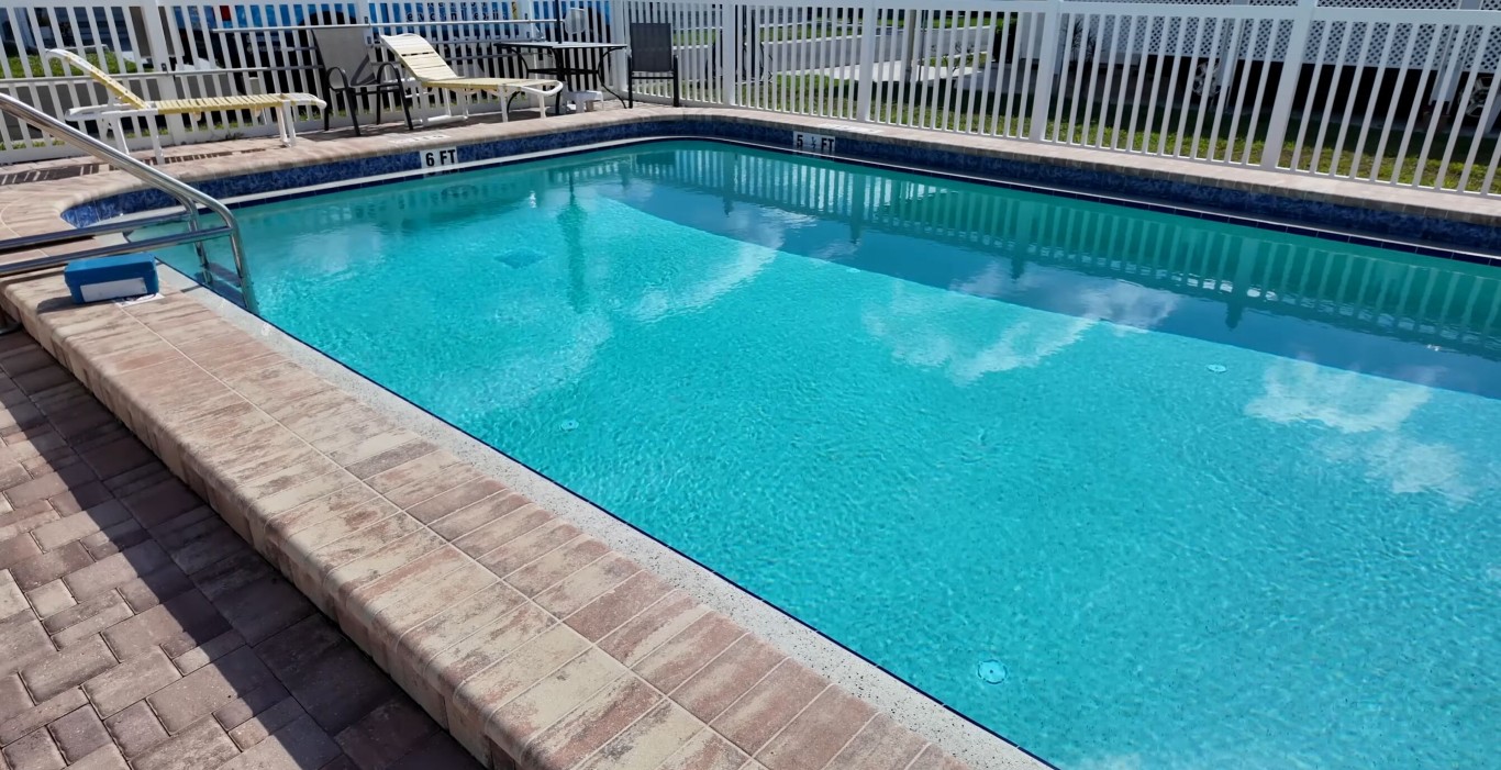 One-time deep pool cleaning in Lancaster, CA